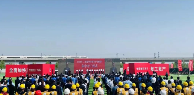 東方日升、晶科、阿特斯同時(shí)擴(kuò)產(chǎn)！