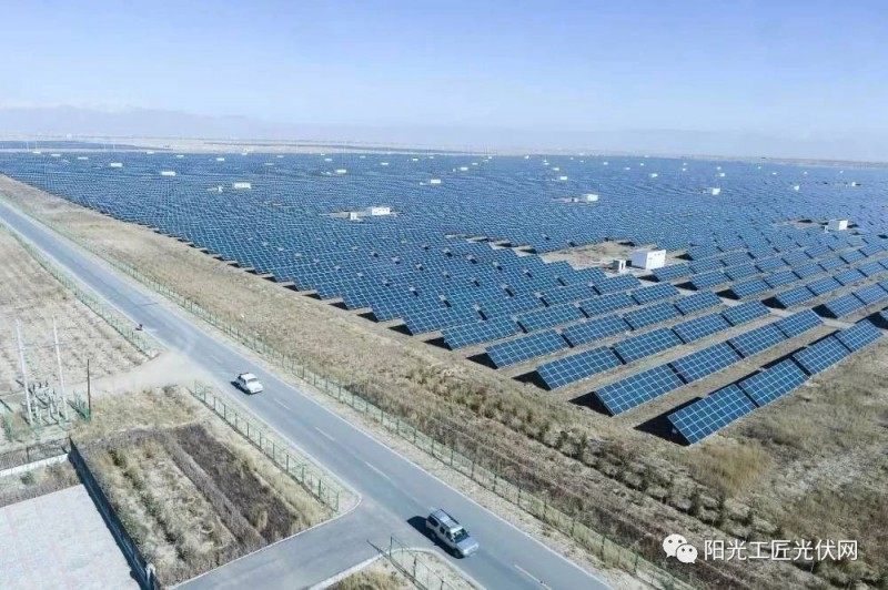 面積接近一個新加坡！青海塔拉灘光伏電站照亮“陽光之路”