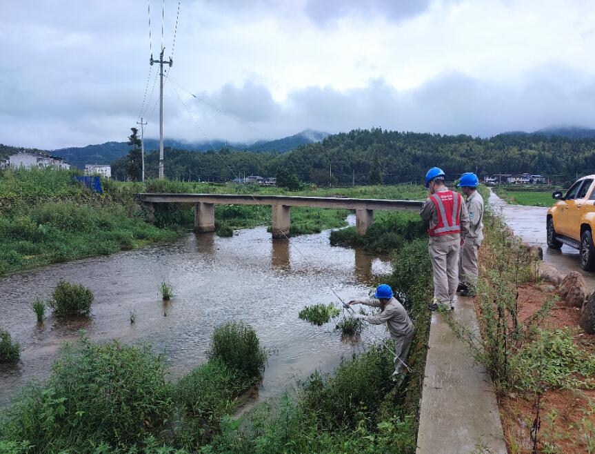 國網(wǎng)泰寧縣供電公司提前備戰(zhàn) 防抗臺風(fēng)“杜蘇芮”