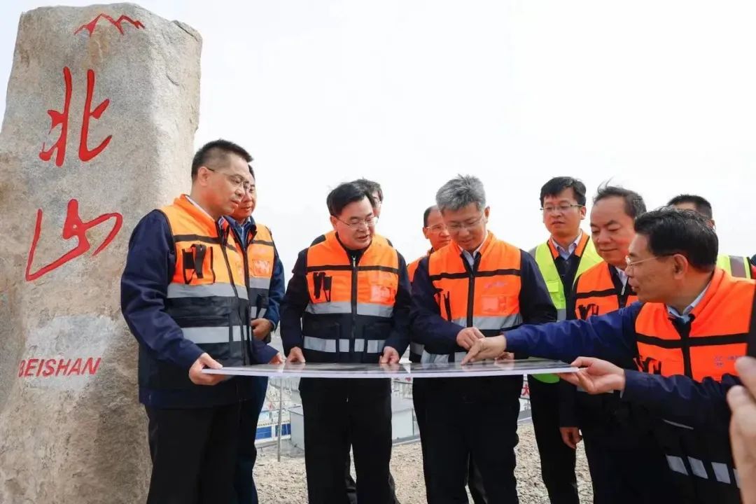 甘肅省委書記、省人大常委會(huì)主任胡昌升赴中國北山地下實(shí)驗(yàn)室建設(shè)工程現(xiàn)場(chǎng)調(diào)研