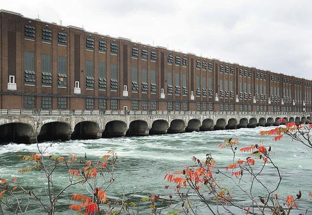 極端天氣殃及加拿大水力發(fā)電，“水電出口大國”向美國買電